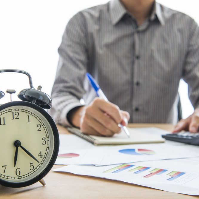 149057-entenda-como-e-por-que-definir-um-limite-de-hora-extra-na-empresa